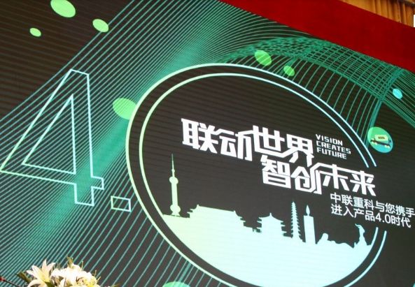 澳门2025正版免费资,澳门2025正版免费资讯，探索未来的机遇与挑战